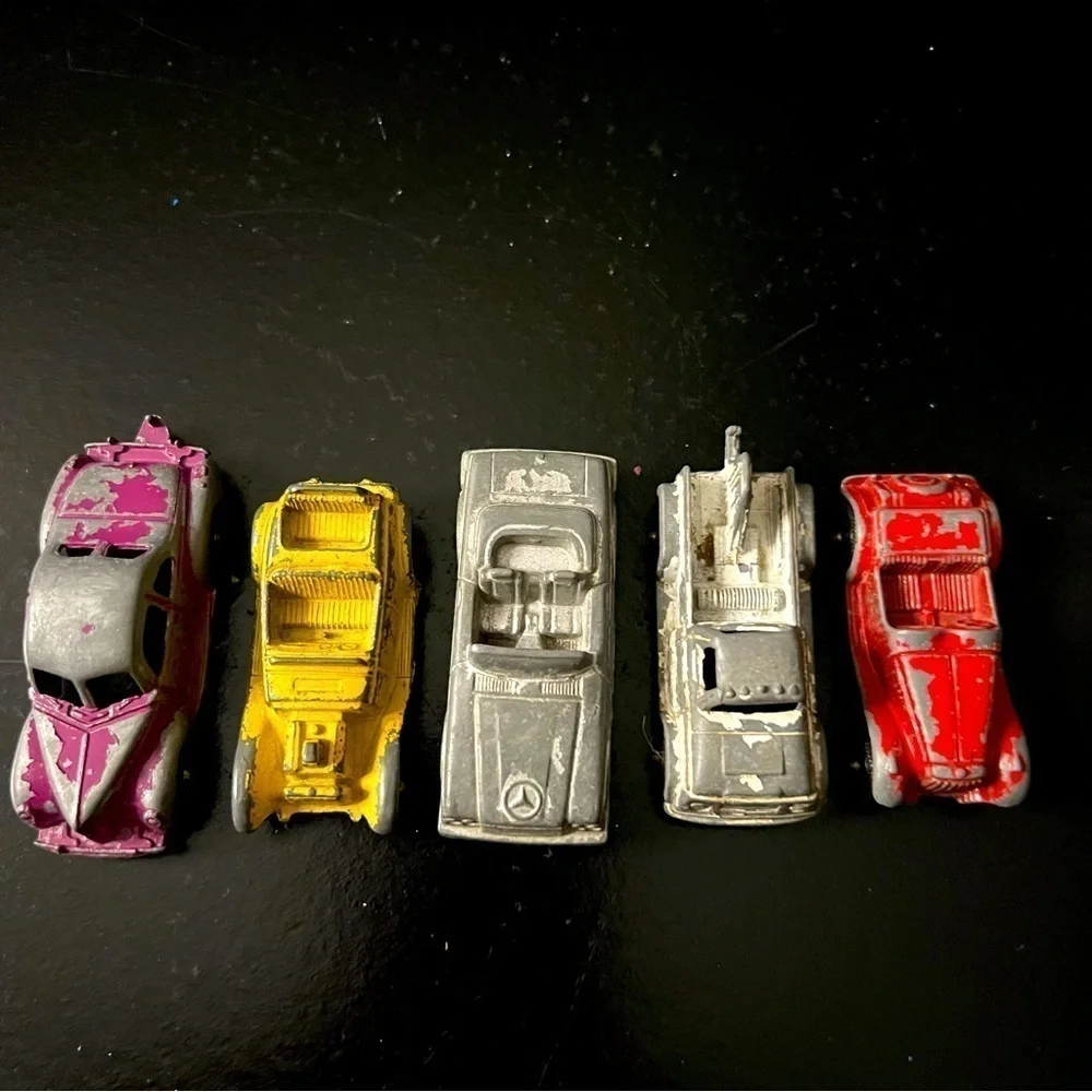 Vintage bundle of five all metal cars
